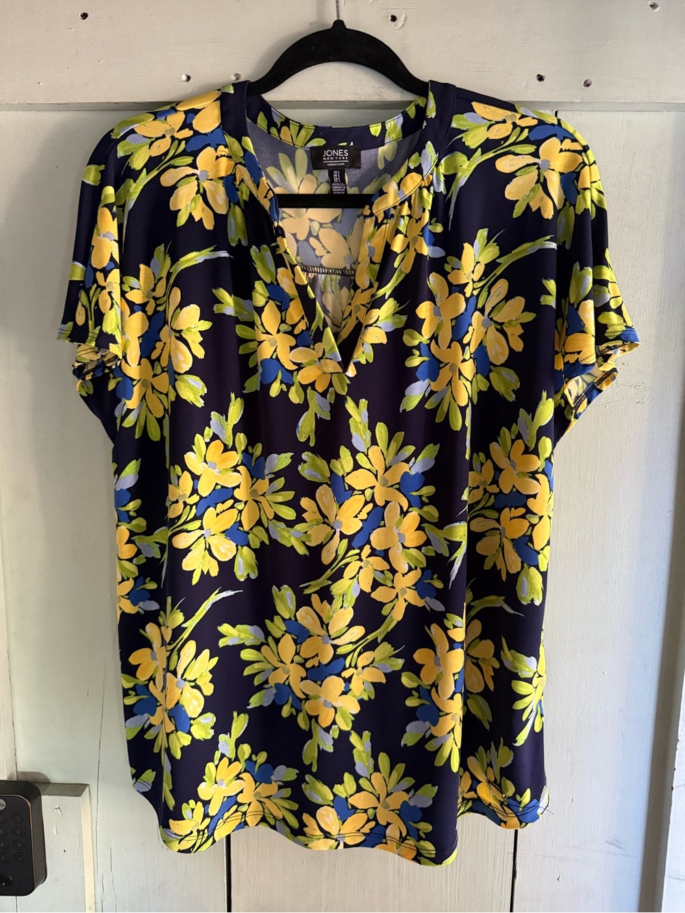 Jones New York Navy Floral Split-Neck Blouse